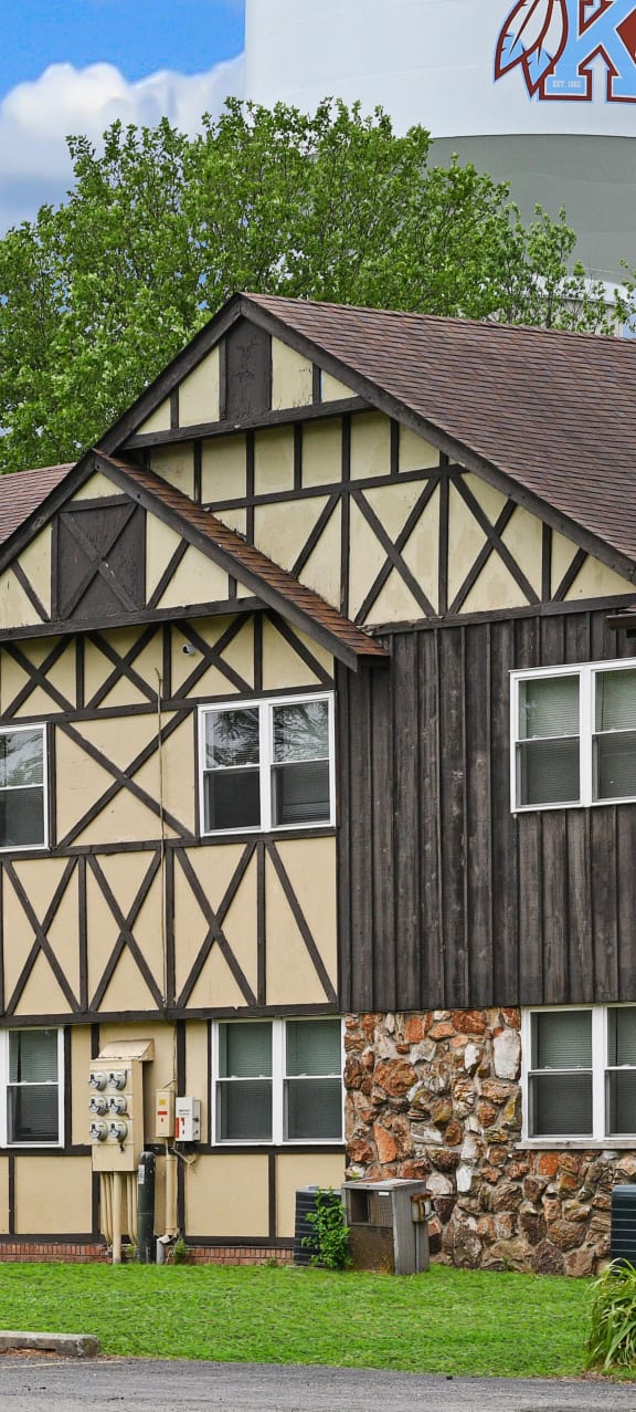 Apartments in Kankakee, IL Sherwood Forest Apartment Homes